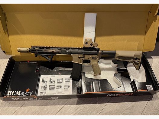 VFC BCM MCMR CQB M4 11,5" GBB Two Tone inkl. Tracer & G53 Red DOT Neupreis ohne Zubehör 700€