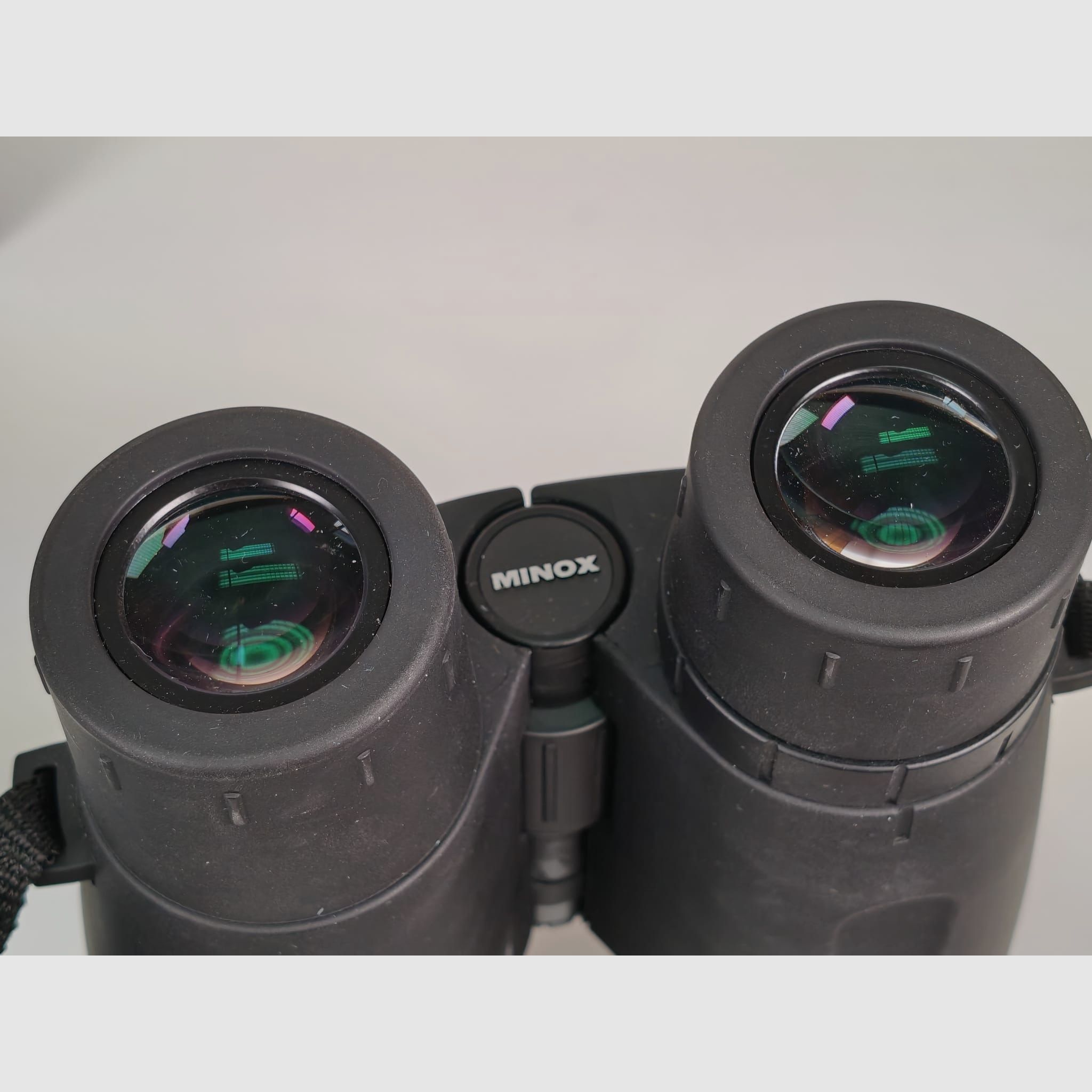 Minox BD 10x58 ED inkl. Riemen und Tasche
