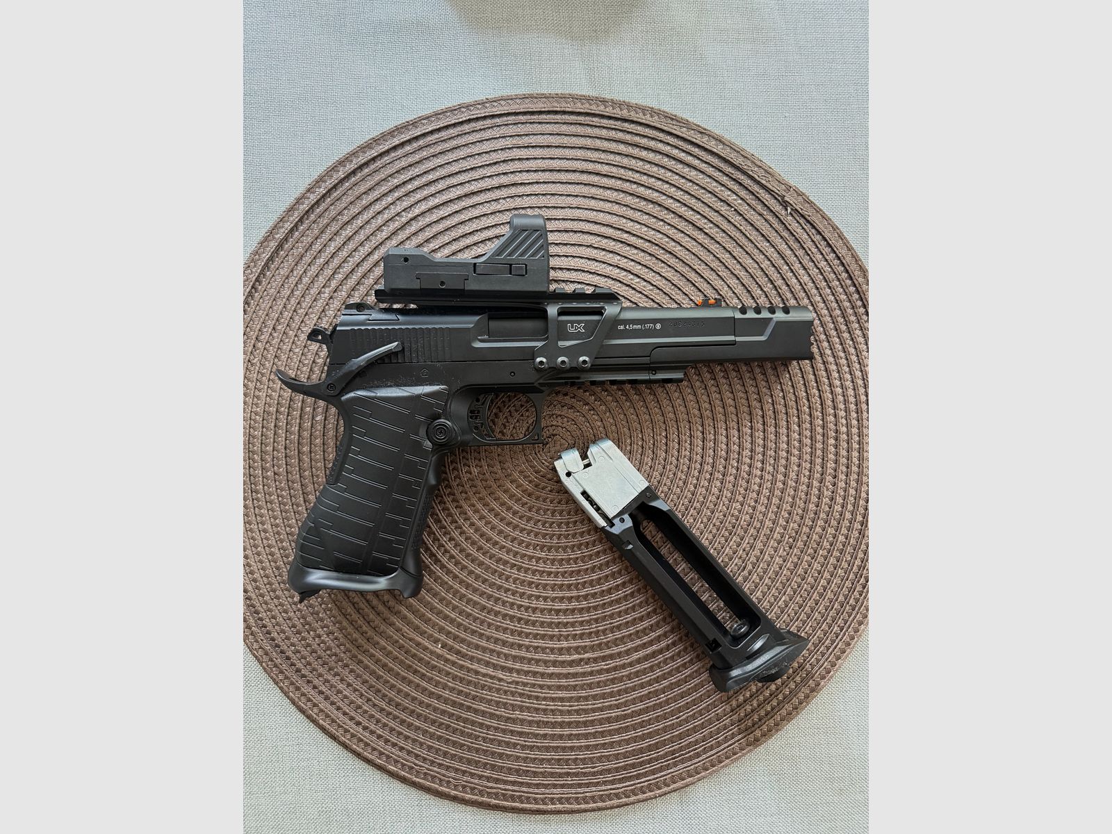 Umarex Racegun SET avec LPV 4,5 mm acier BB Blowback pistolet Co2 (P18)