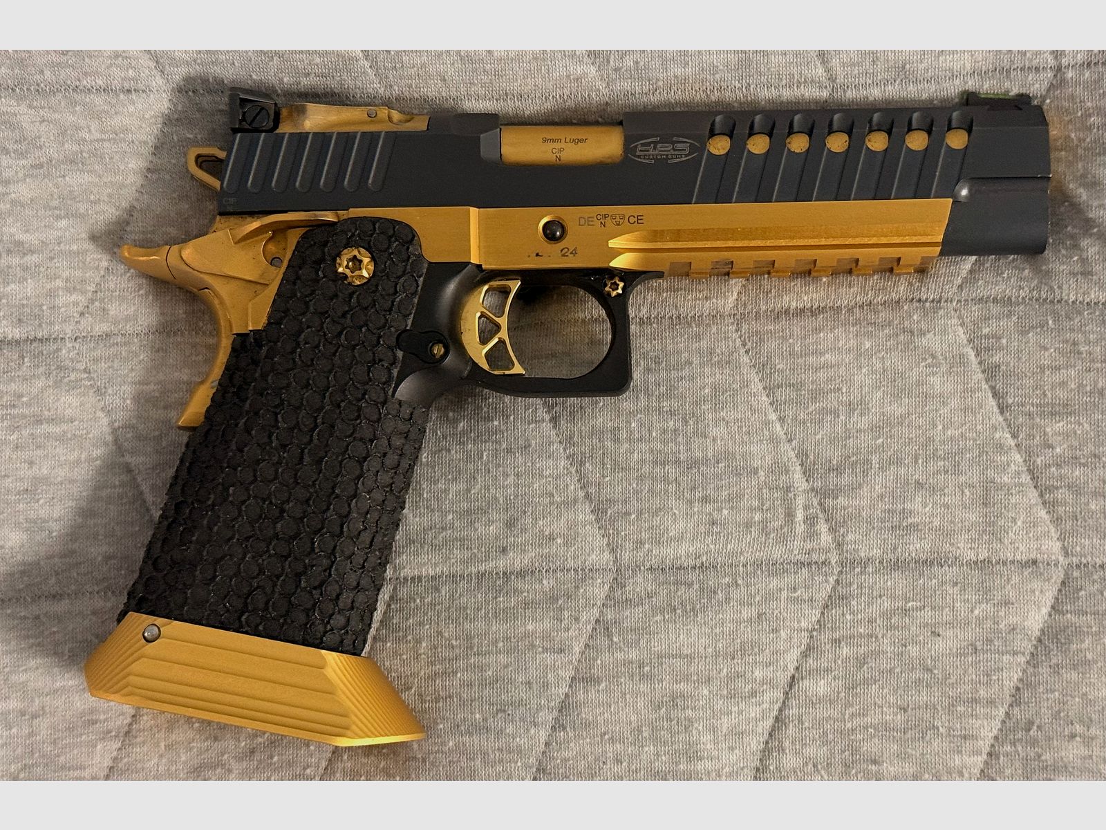 IPSC Standard Optic STI 2011 HPS Guns Range Master 5.4“ with front cut, Picatinny rail weapon is optic ready and Odin2 stock