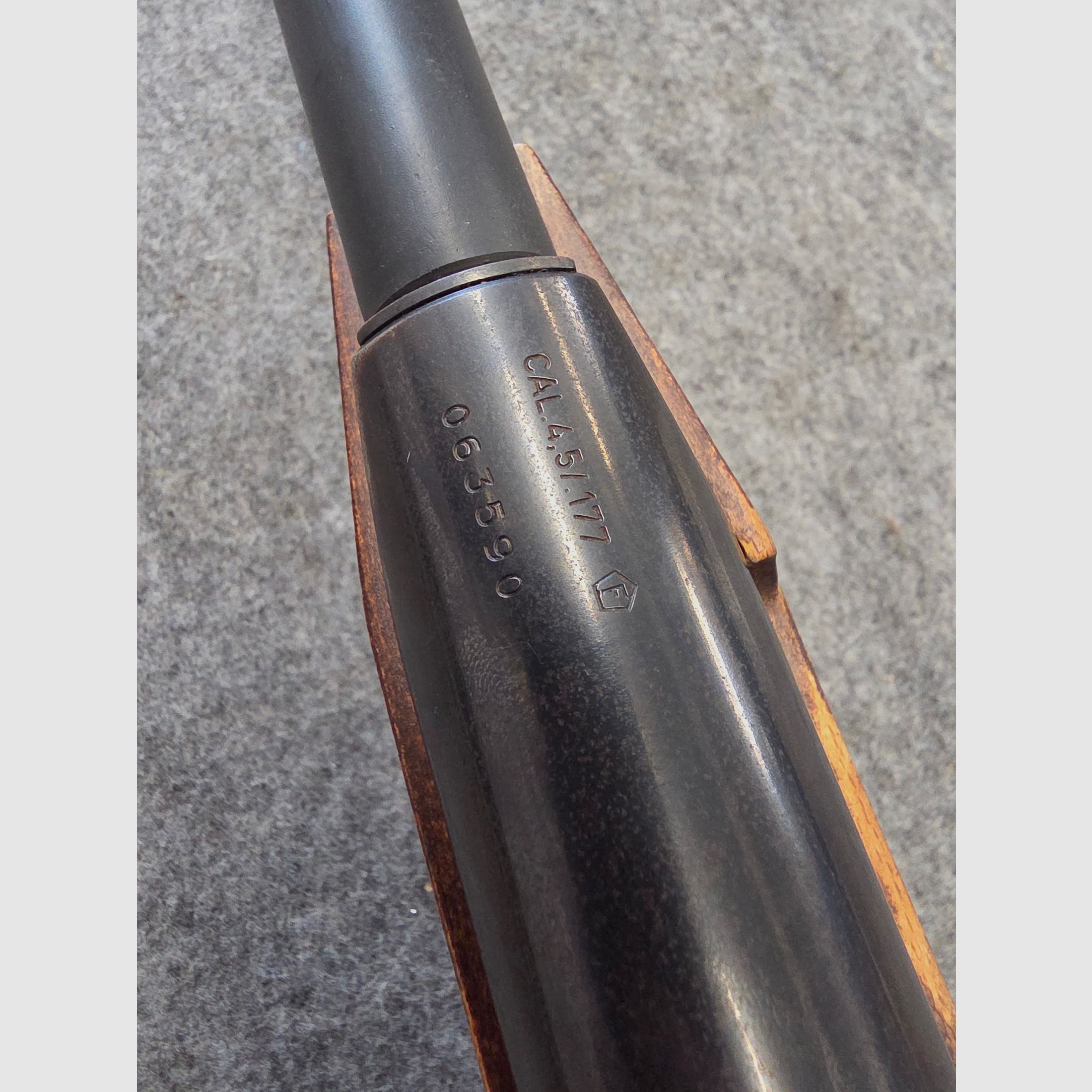Match air rifle side cocking Diana Mod. 75 U T01 very rare in good condition