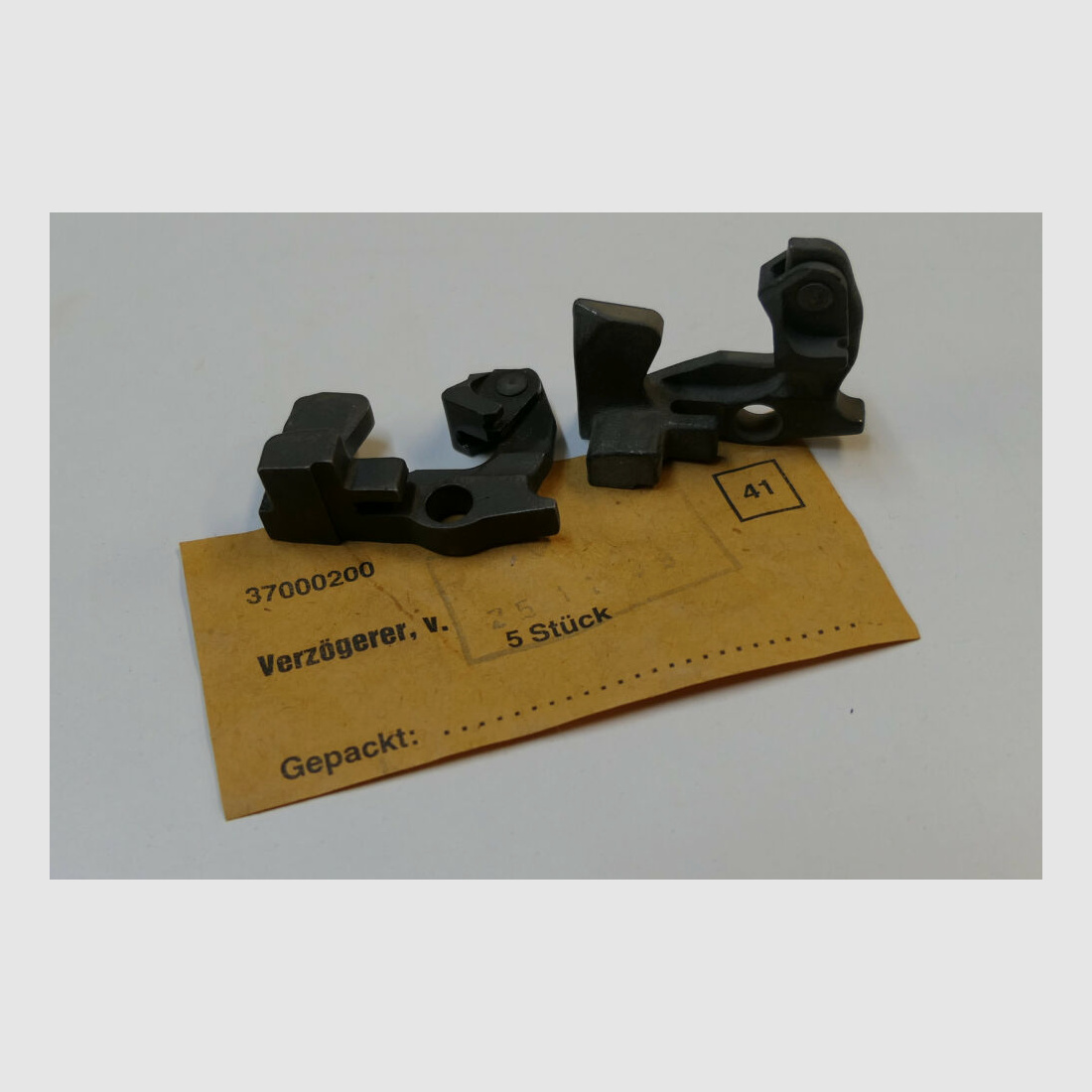 DDR VEB Devices & Tool Construction Wiesa original DDR NVA AK 47 delay device, angle lever [41] unused, new for AK47, 7.62x39