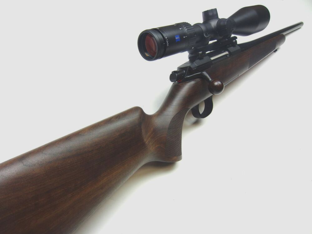 Steel Action	 Komplettangebot Steel Action HS .308Win. mit ZEISS V4