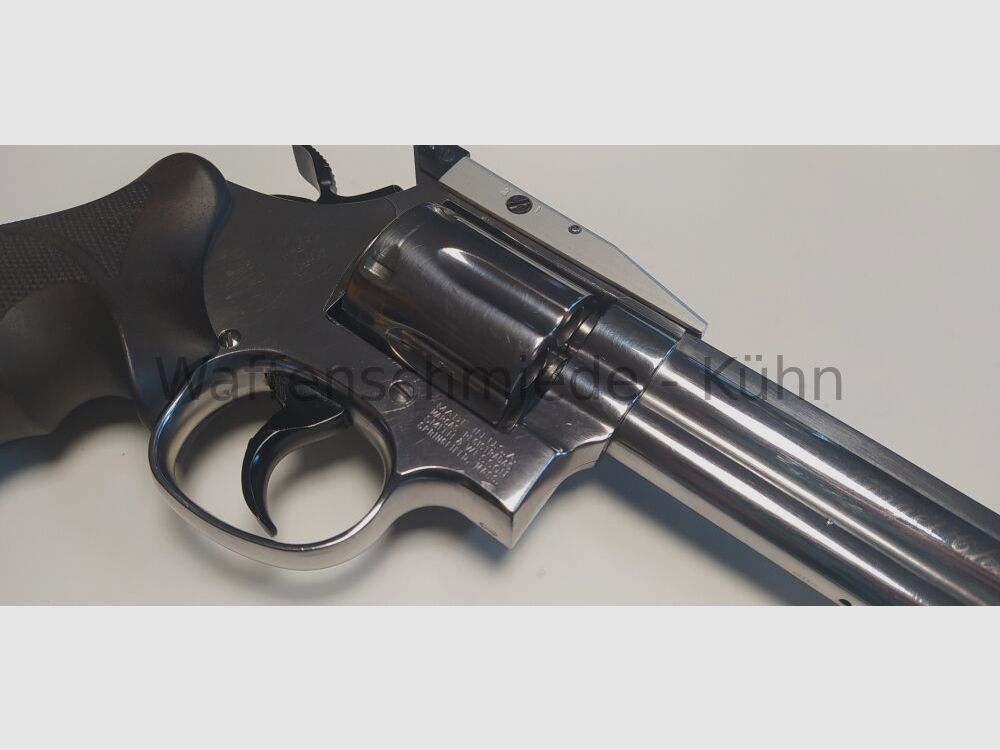 Smith & Wesson Target Champion 686
