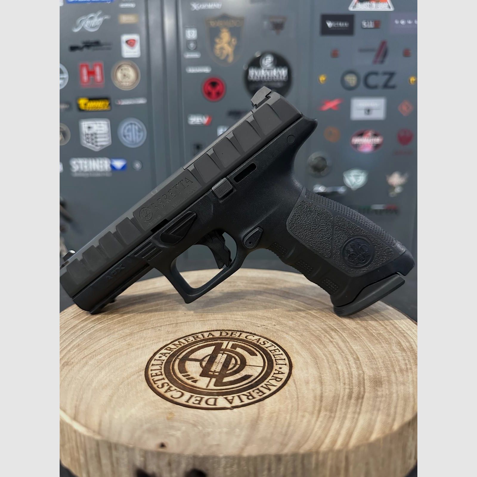 BERETTA APX OR 9×21, Bild 1 von 2