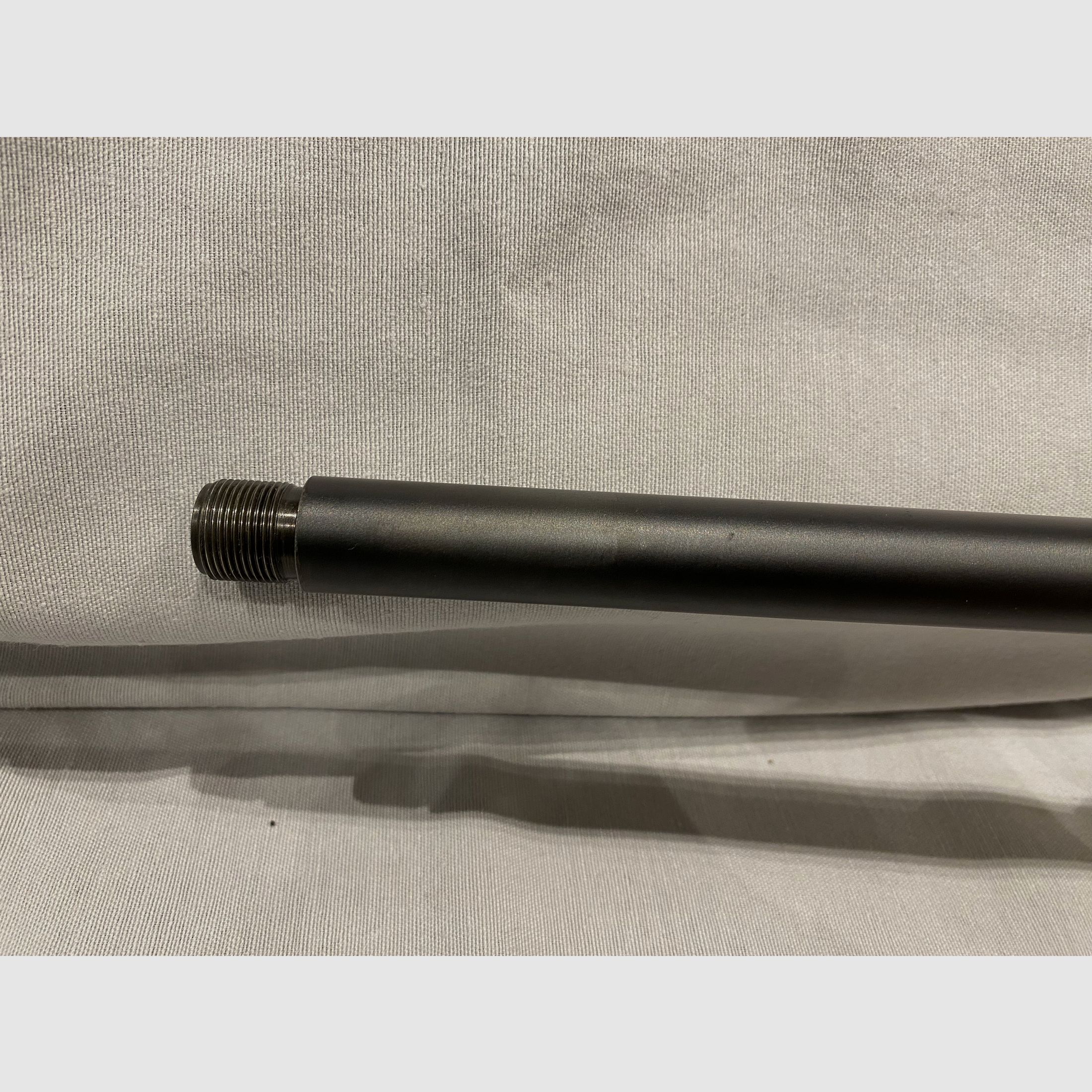 Blaser R8 Standard, Holzschaft, schwarzer Systemkasten