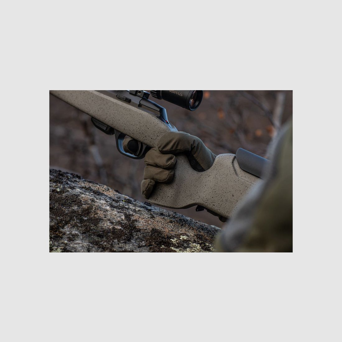 TIKKA T1x UPR .22LR, black, barrel length 20", twist 16.5", direct trigger, 10 rounds, fiberglass stock in Desert Sand with adjustable comb, without sights, MG 1/2"-28UNEF, image 4 of 5