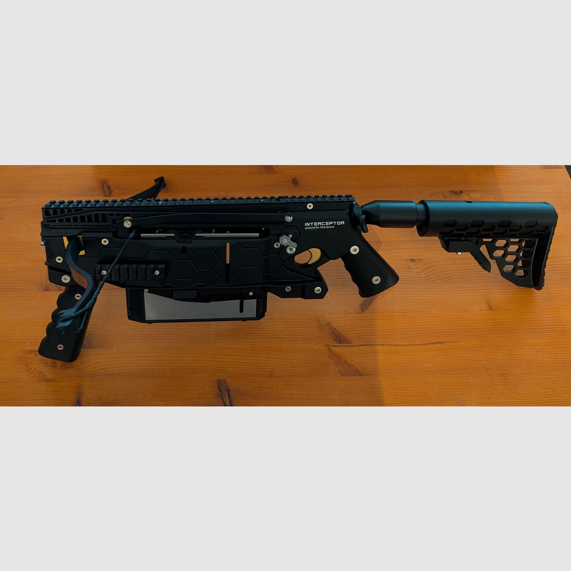 GoGun MEY Interceptor Armbrust + 30 Bolzen + Zubehör