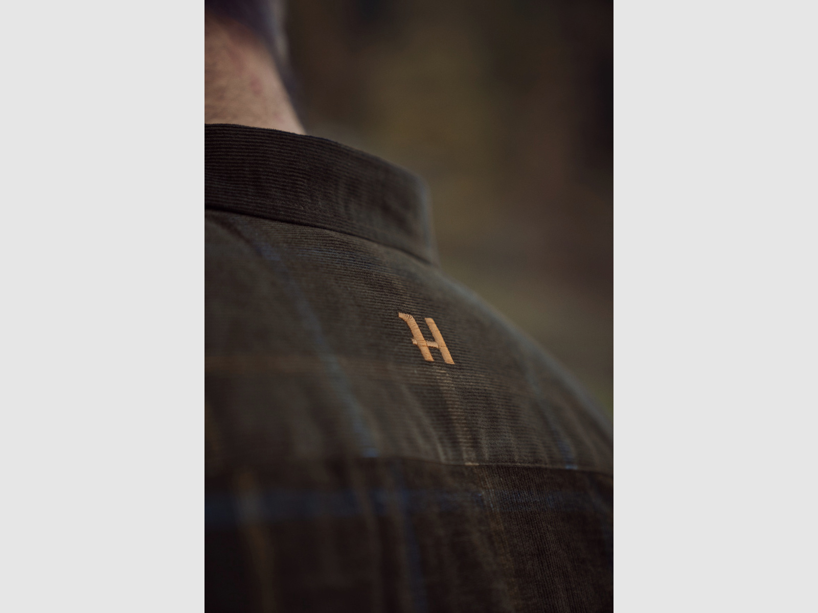 Camisa de cuadros de corduroy HÄRKILA Kaldfjord color marrón sombra