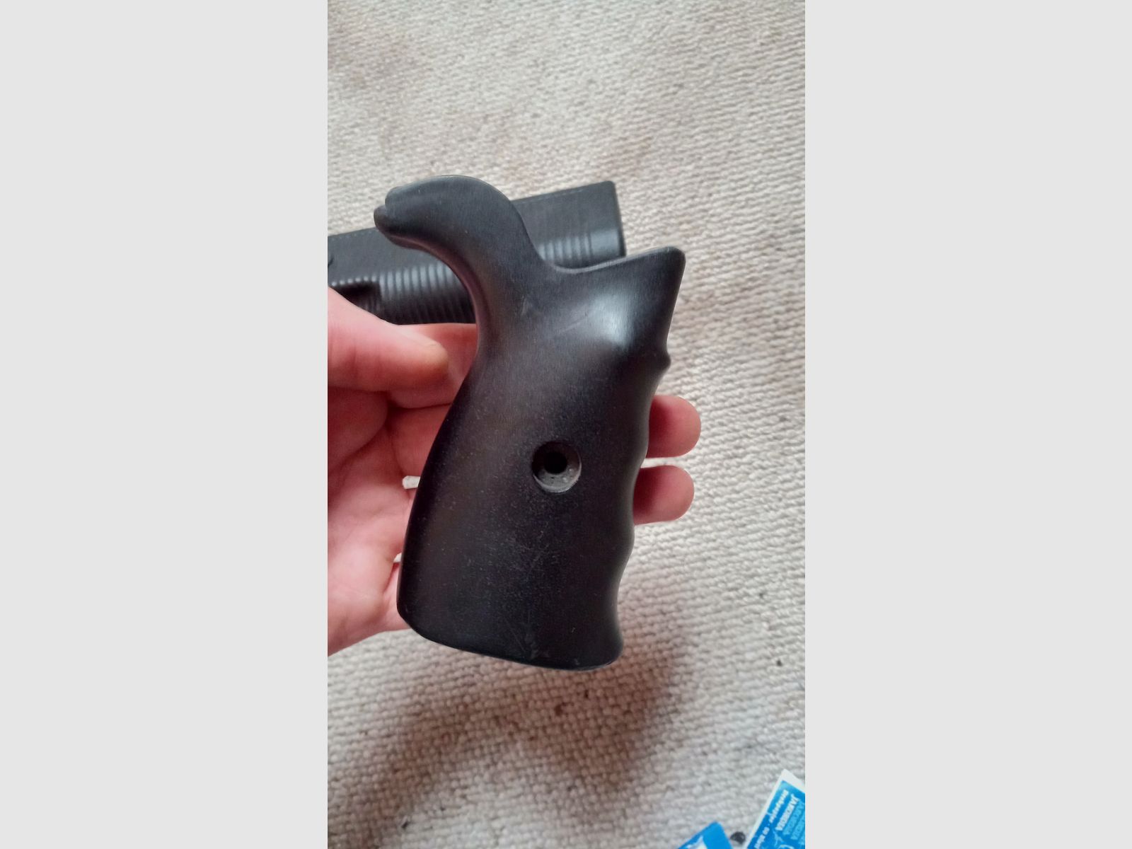Moderner AC Unity G3 Trapezhandschutz  & Pistolengriff in Schwarz  - Aftermarket Wide Handguard