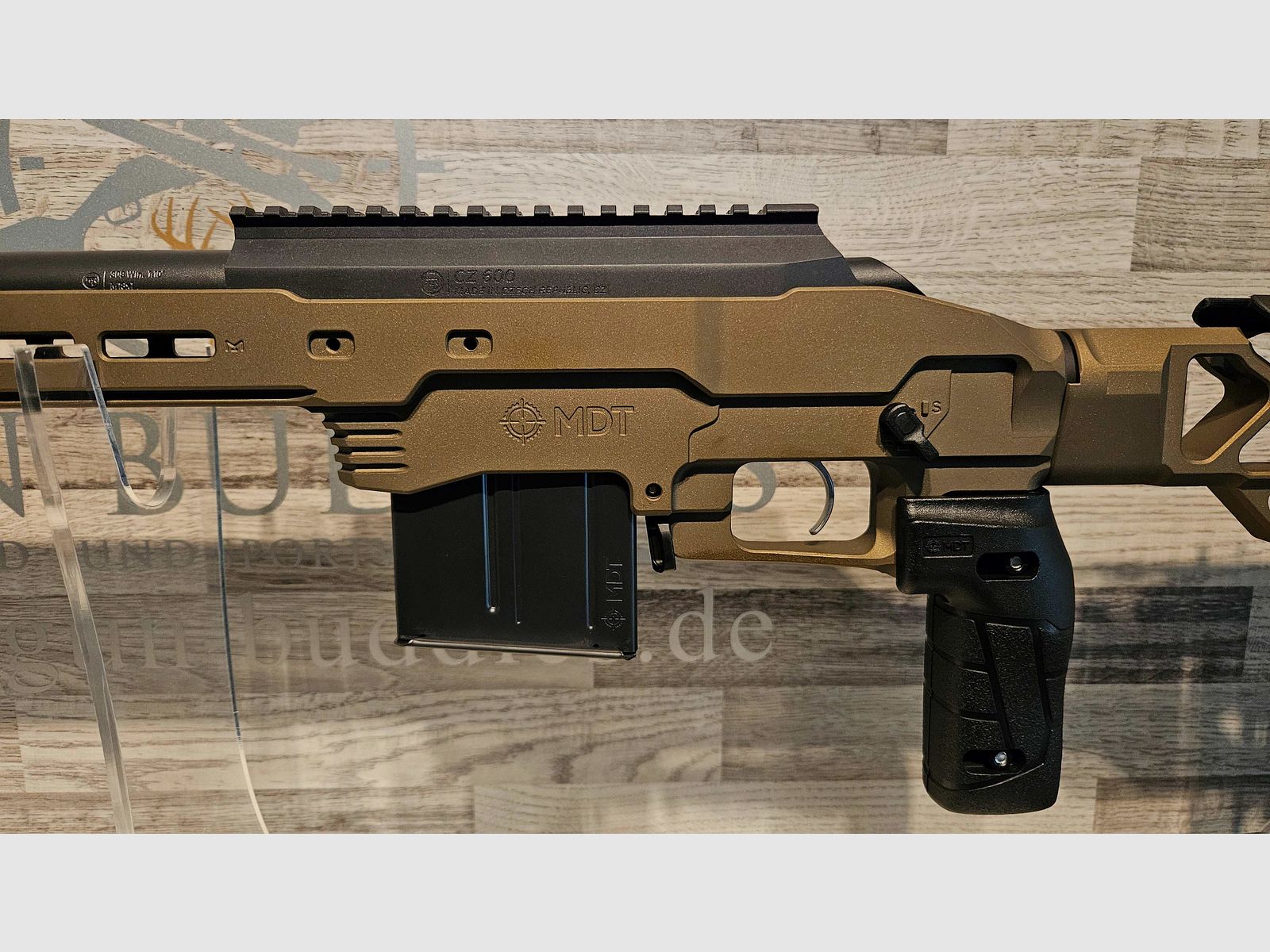 Neuware vom Fachhandel - Matchbüchse CZ600 MDT Deep Bronze Kal. .308Win. - Top-Sonderpreis!!!