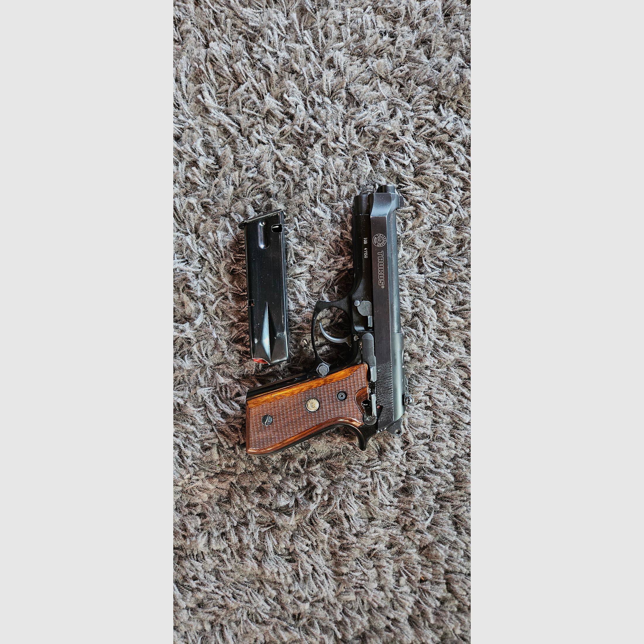 Taurus PT AF99 