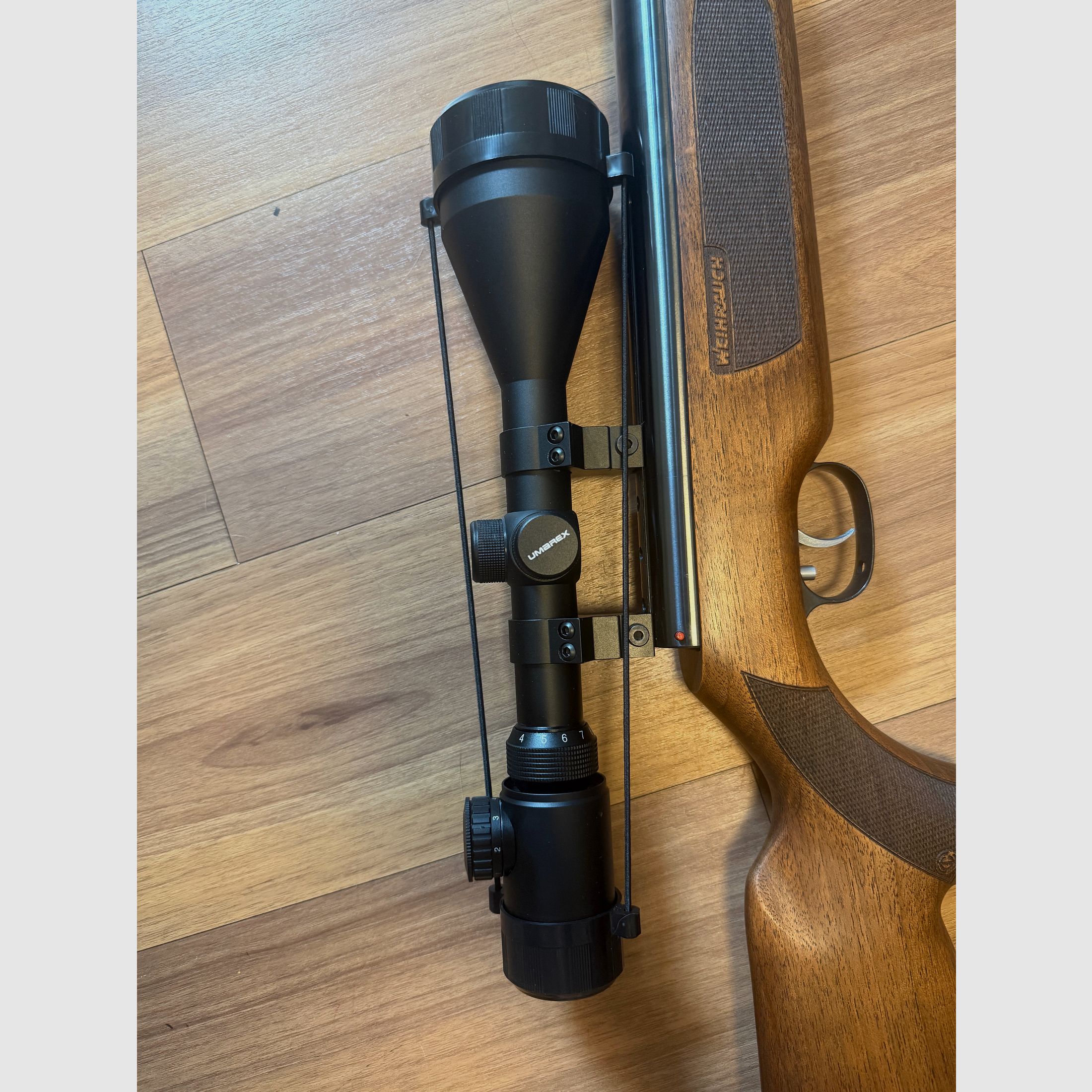 Weihrauch HW 35 E – Nussbaumschaft – Neu – inkl. Umarex Zielfernrohr & Tasche