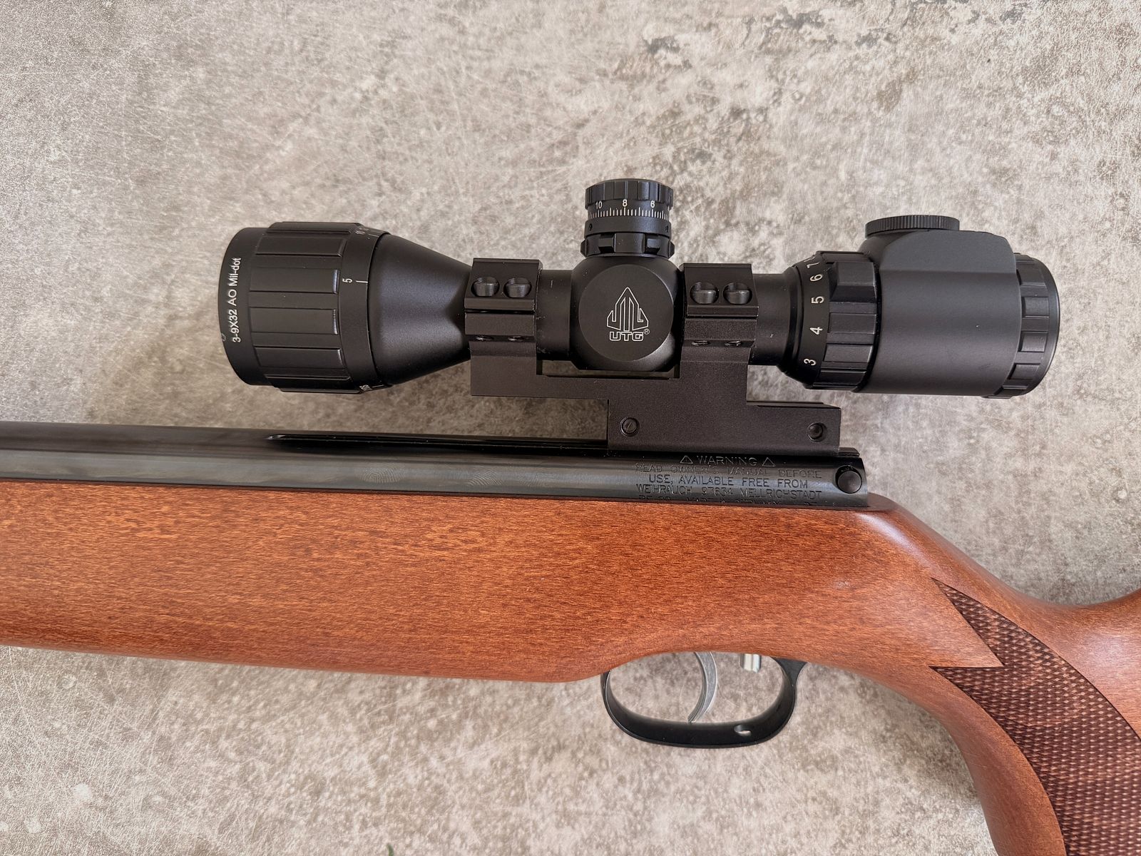 UTG 3-9x32 AO including offset mount