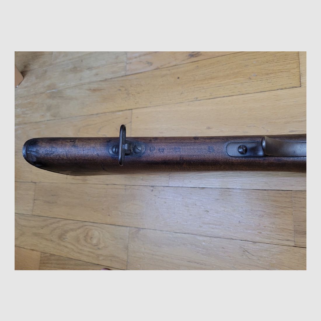 Bardzo dobry karabin Kropatschek model 1886 – Produkcja OEWG w Steyr w 1886 roku (również!) – Oryginalny kaliber czarnoprochowy 8×60 – 8×56 portugalski – Piękne drewno – Dobry stan estetyczny i mechaniczny – Bardzo dobry egzemplarz w BE+ / TBE!, zdjęcie 10 z 31