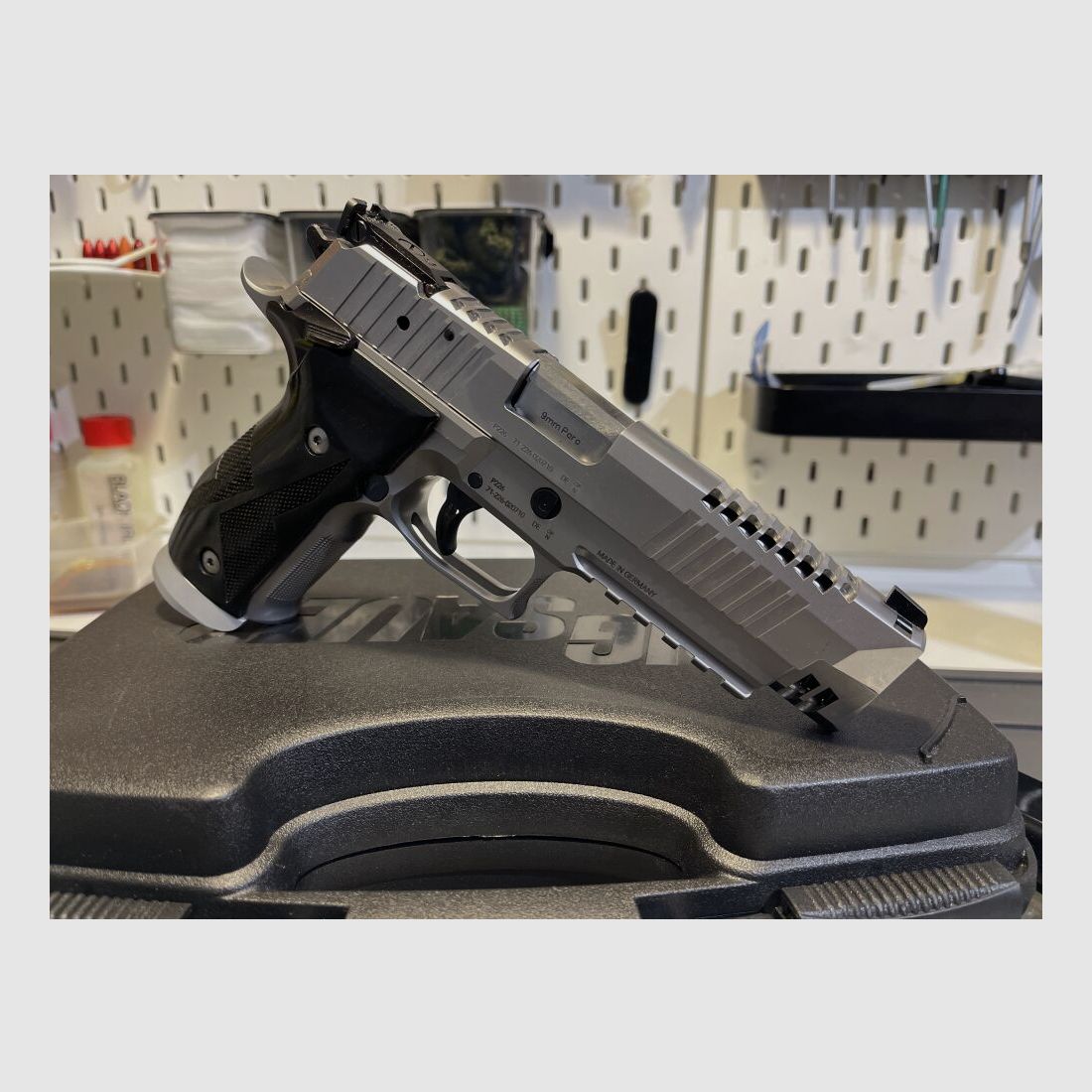 SIG Sauer P226 X-Five Skeleton (Mastershop)