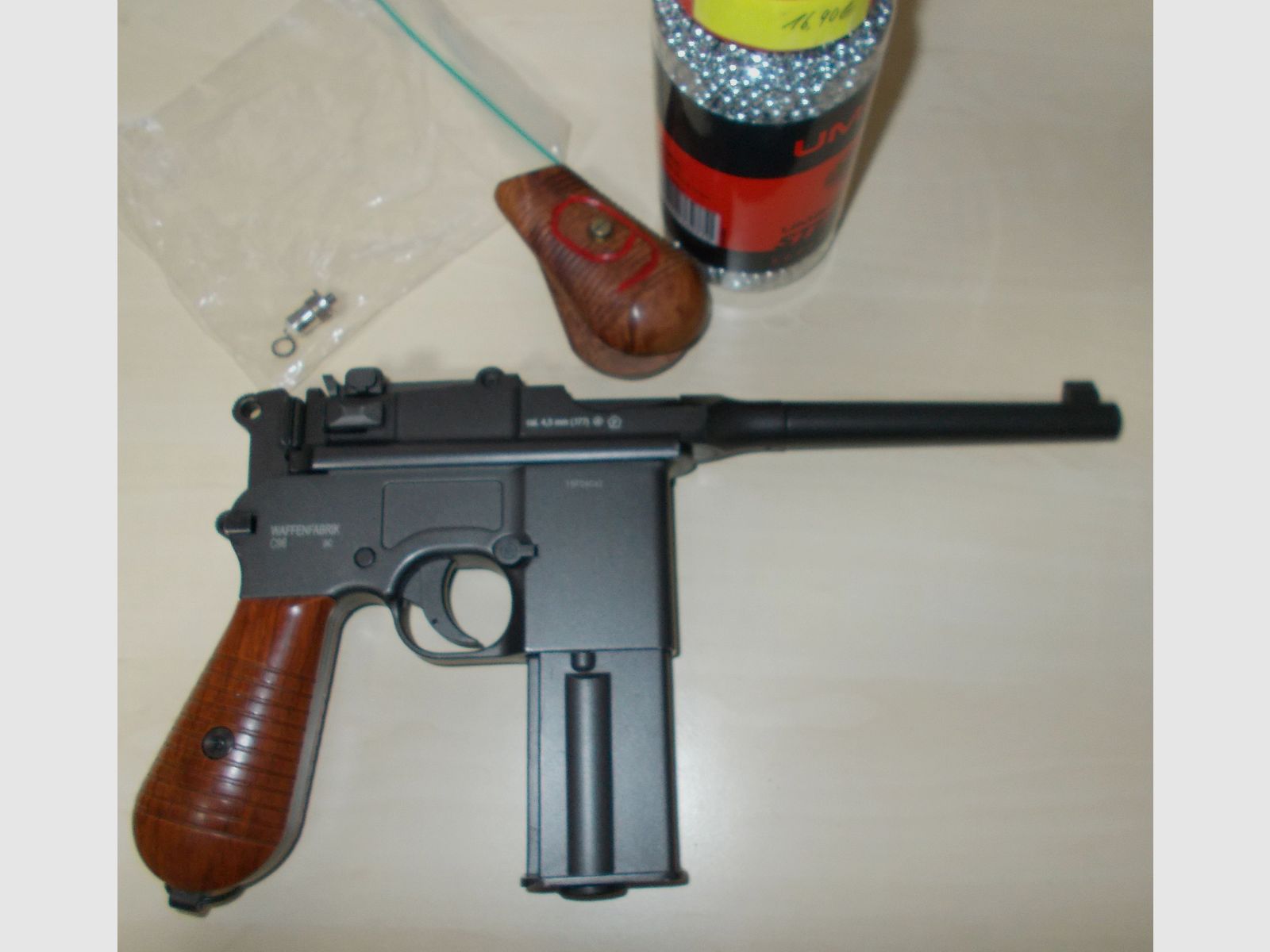 Umarex Legends C96 4,5mm BB CO2 Blowback con IMPUGNATURA IN LEGNO