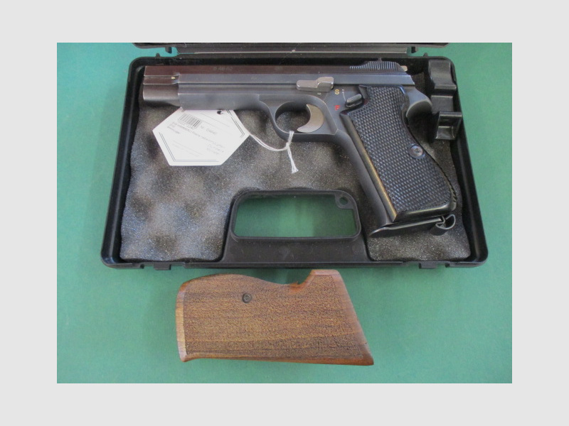 Halbautomatische Pistole SIG 210 , BGS , Kal. 9x19mm , keine Walther , Keine S&W