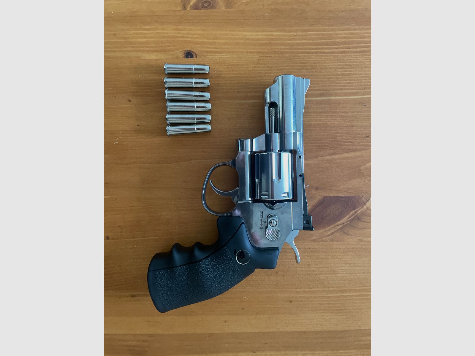 Legends S25 CO2 Revolver cal. 4.5 Diabolo/round balls