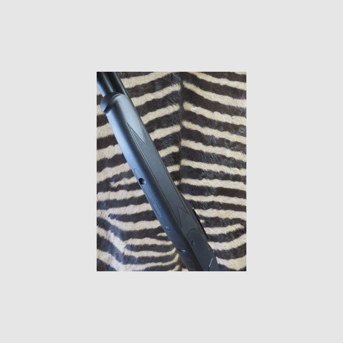 Slug Country ST Tactical Ergal cal.12/76 canna 47 cm – grilletto singolo – estrattore, immagine 5 di 10