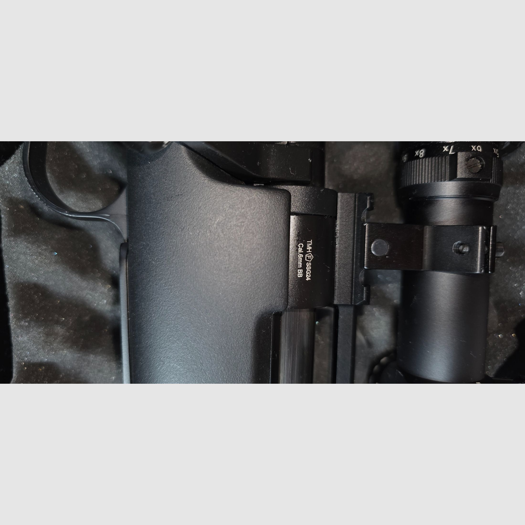 Novritsch SSG 24 airsoft with 5 magazines replacement spring scope, image 3 of 3