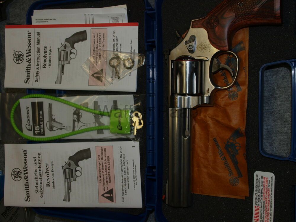Smith & Wesson S&W 686 Plus DELUXE