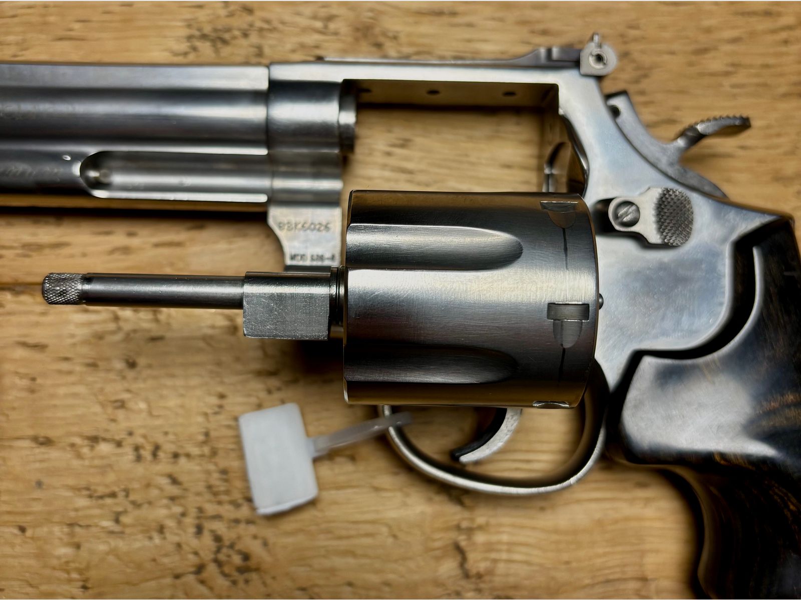 Smith & Wesson Revolver 686 Target Champion  /  Inclusief sportgrippanelen en verbeterde trekker