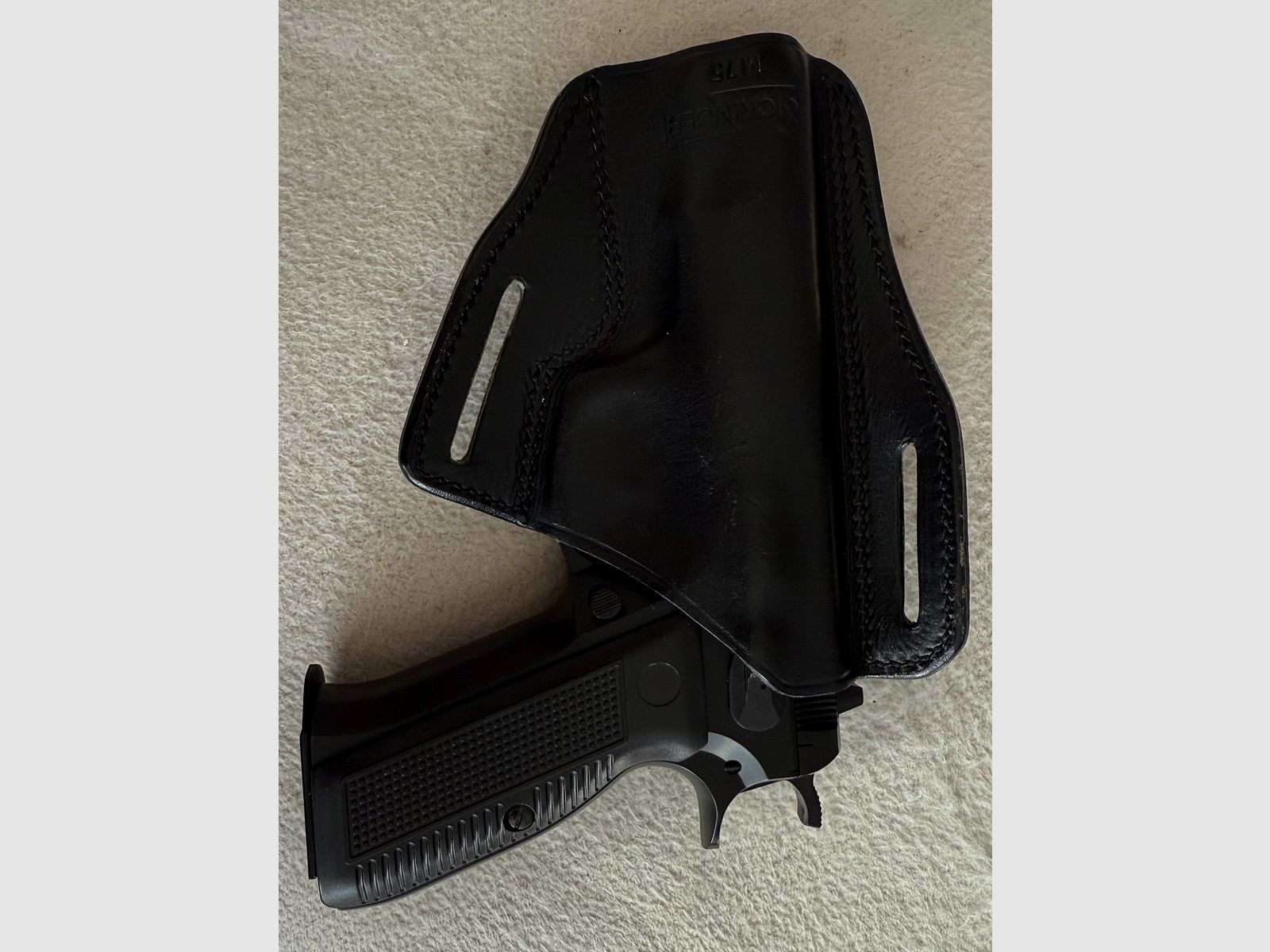 Sickinger Pancake Holster, Leder schwarz, für CZ75, M75, Tanfoglio u.ä. 