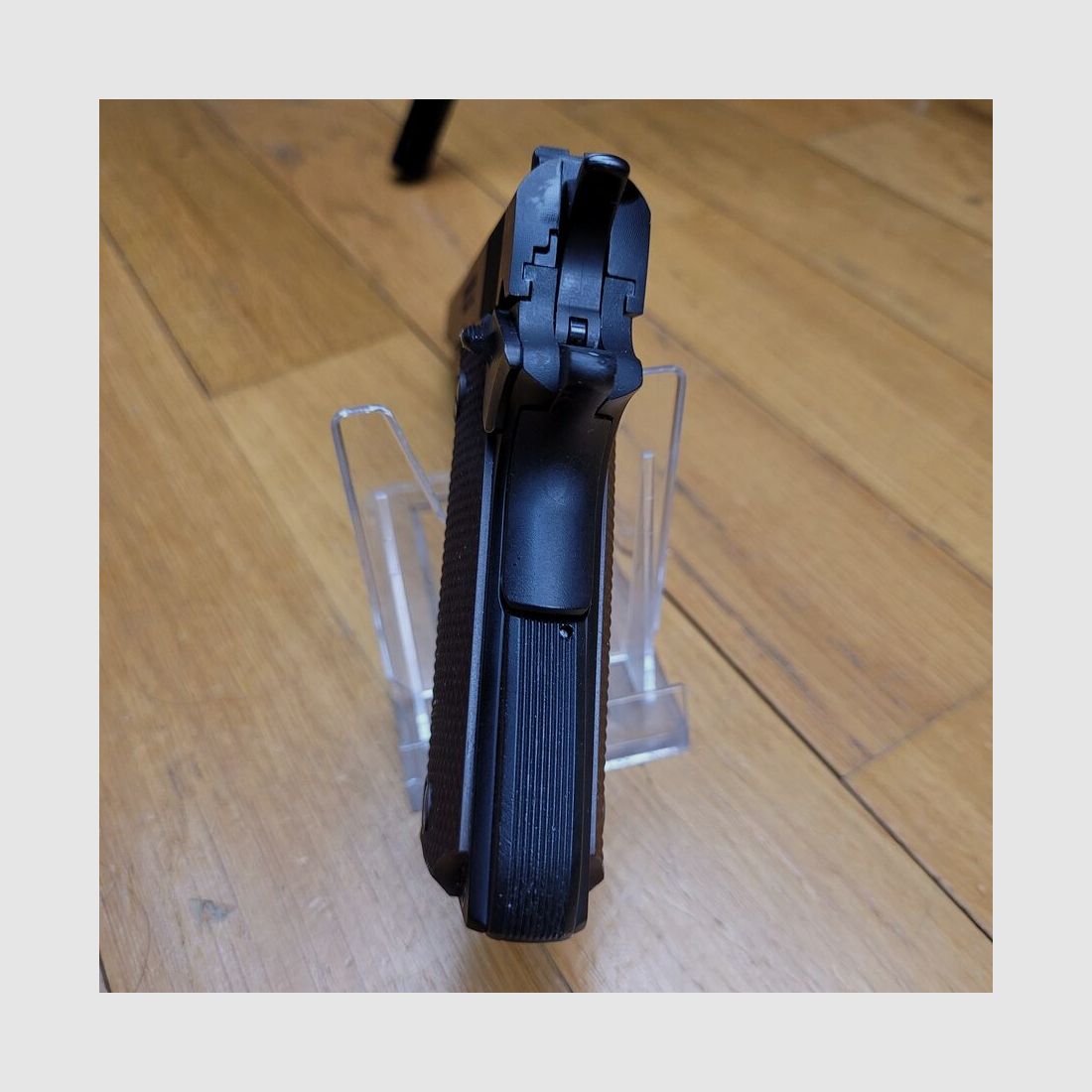 Schöner Browning 1911 Black Label Pistol – kompakte Replik des legendären 1911 – Kaliber 22lr – 10 Schuss – Funktion identisch mit dem 1911 – TBE+++, Bild 11 von 20