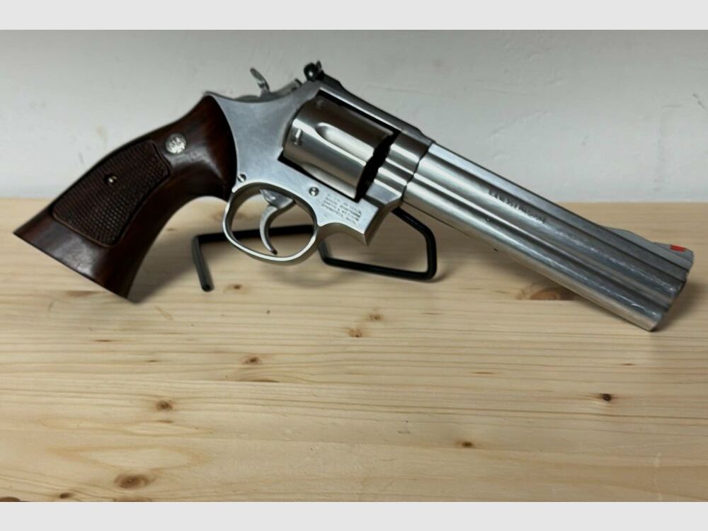 Smith & Wesson 686-4 .357Mag