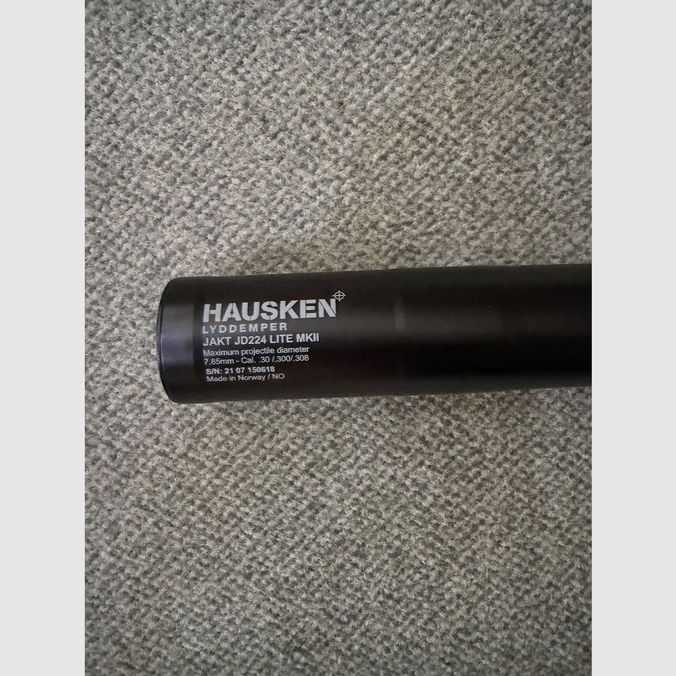 Repetierbüchse Remington mit Hausken Schalldämpfer