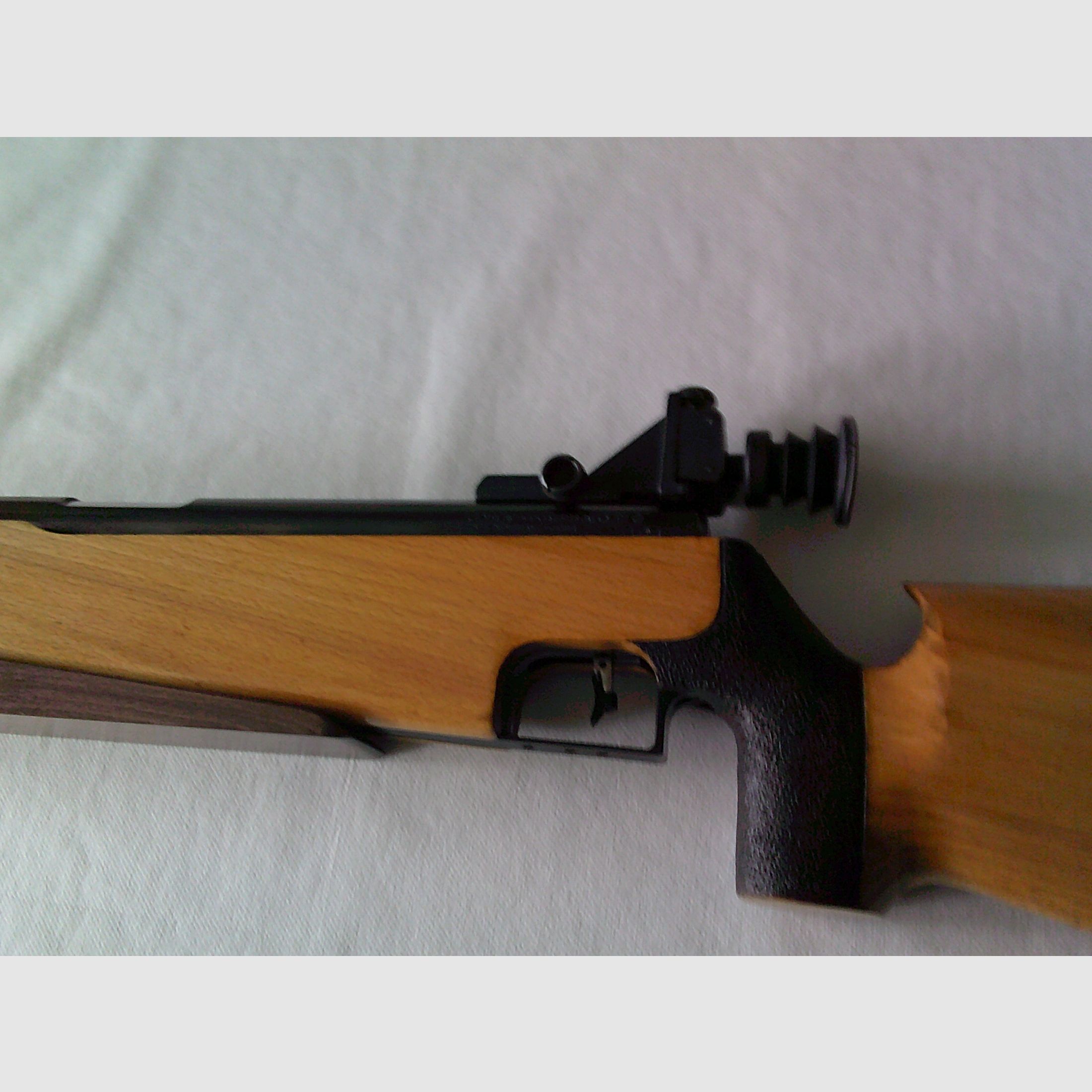 Feinwerkbau 300s Junior TOP Match Luftgewehr mit Auflagekeil und Gewehrkoffer