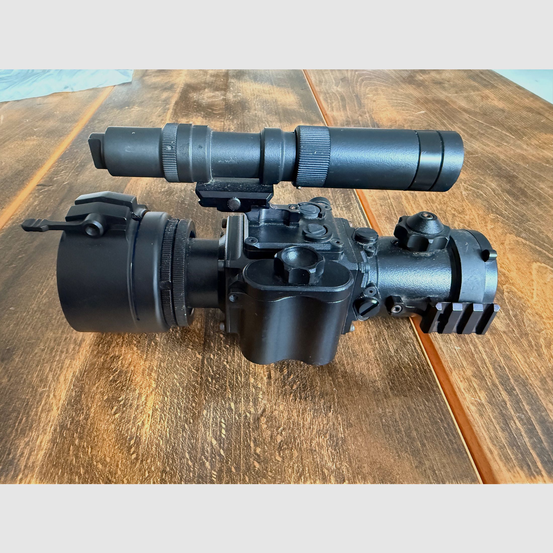 Nivex NV 156 Nachtsichtvorsatzgerät