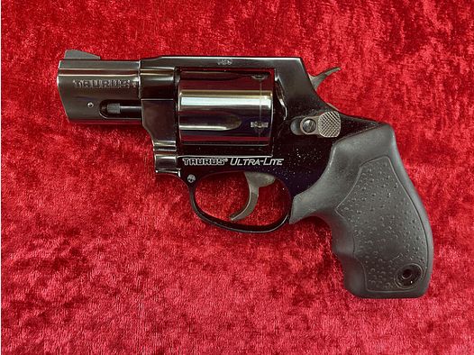 Taurus 85UL (ultra-lite)