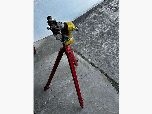 Celownik artyleryjski z statywem DDR Blok Wschodni NVA