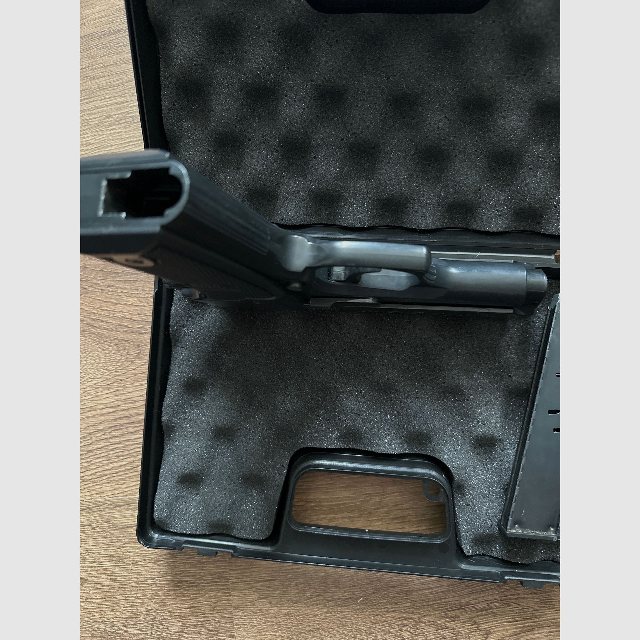 Colt Double Eagle SSW 9mm PAK gebraucht schwarz