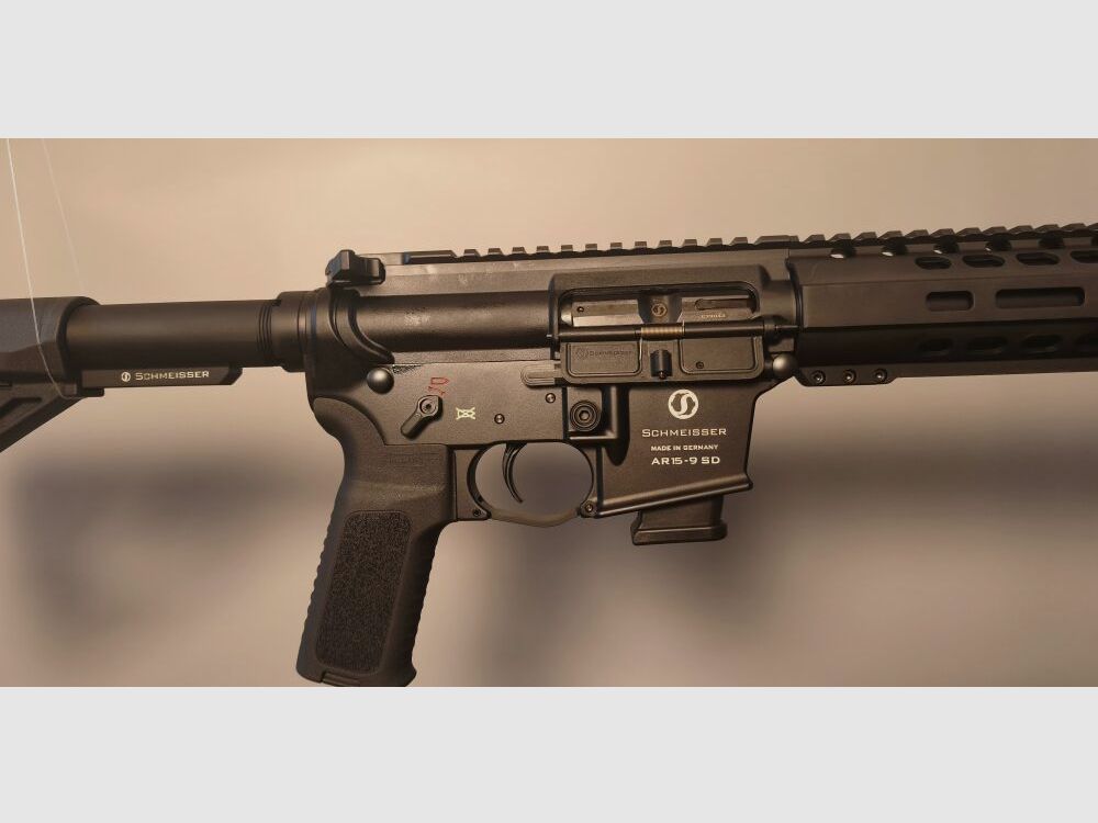 Schmeisser AR15-9 S4F SD Integralgedämpft 9,92" Lauf 9mmLuger