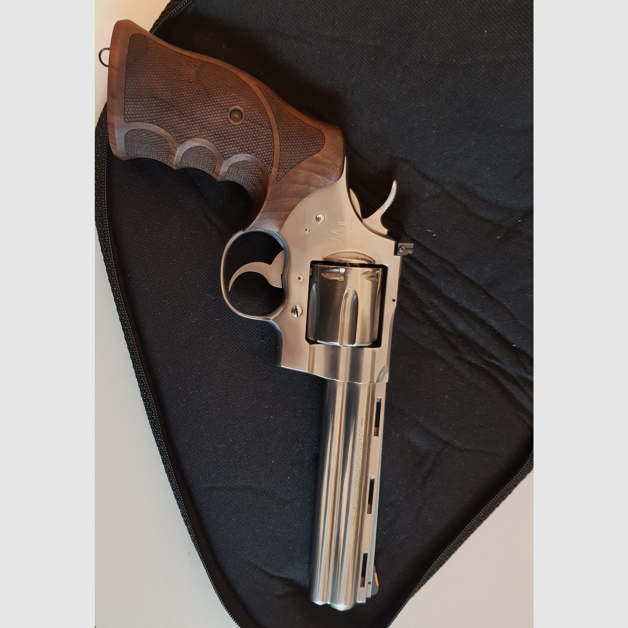 Colt Python .357Mag, 6 Zoll, Stainless