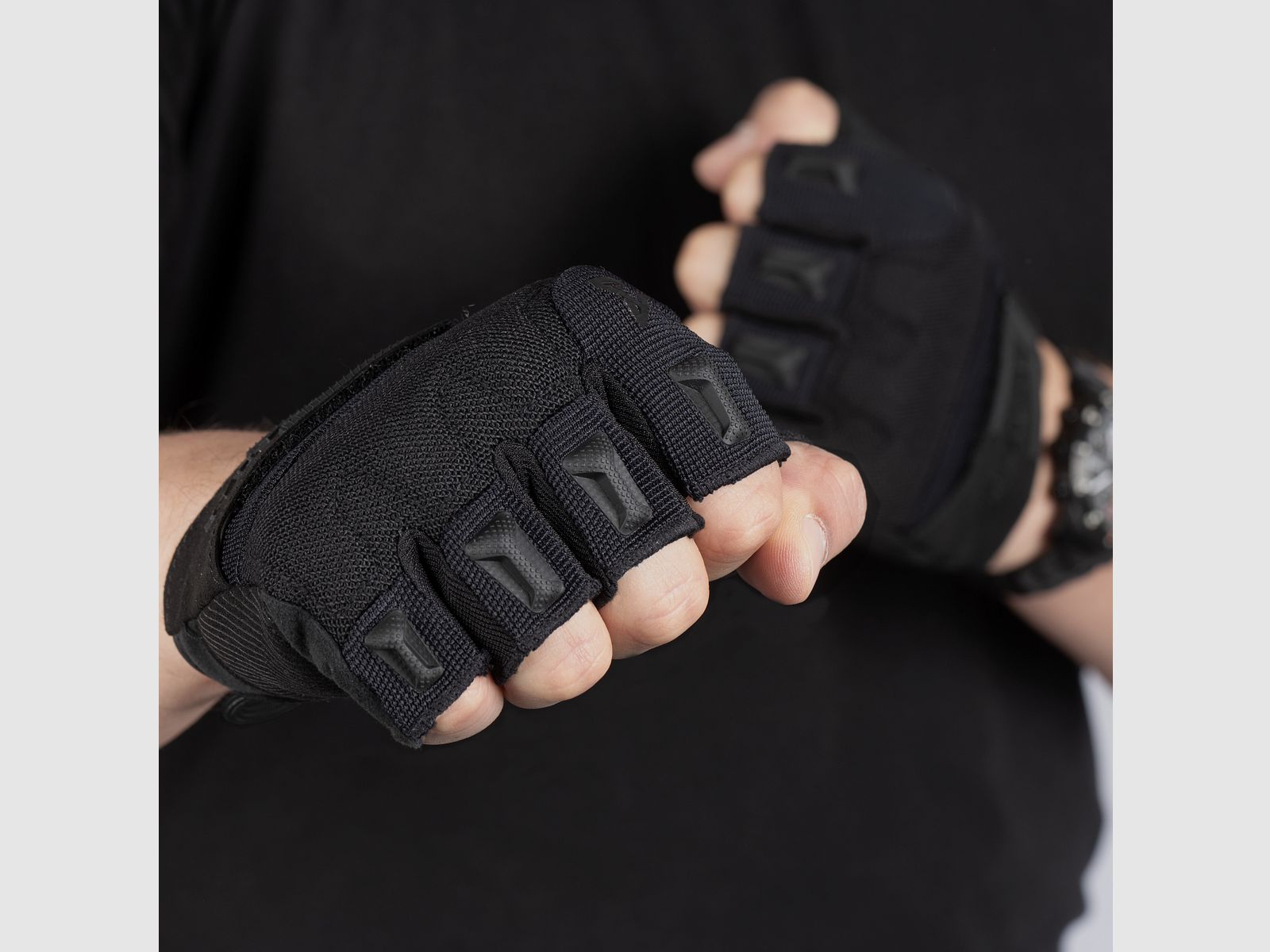 Rękawiczki taktyczne ACE Schakal Outdoor kolor Czarny bezpalcowe, zdjęcie 4 z 9