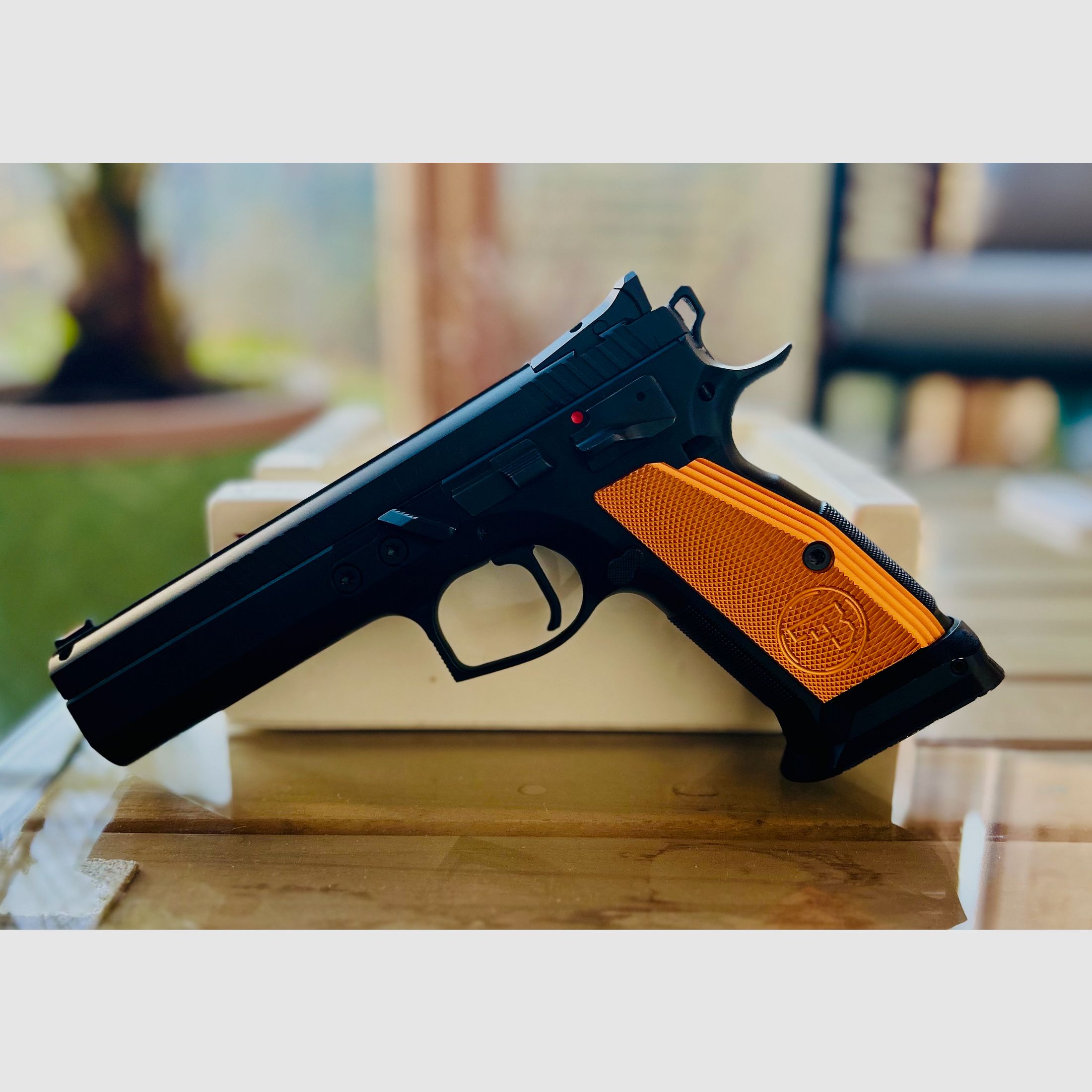Pistolet CZ 75 TS Orange kaliber 40 S&W