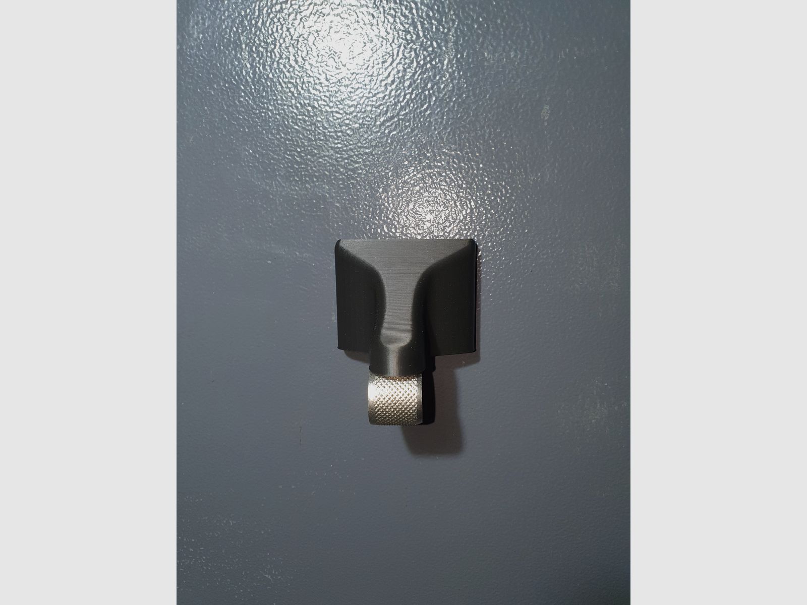 Multifunktionale Magnethalterung