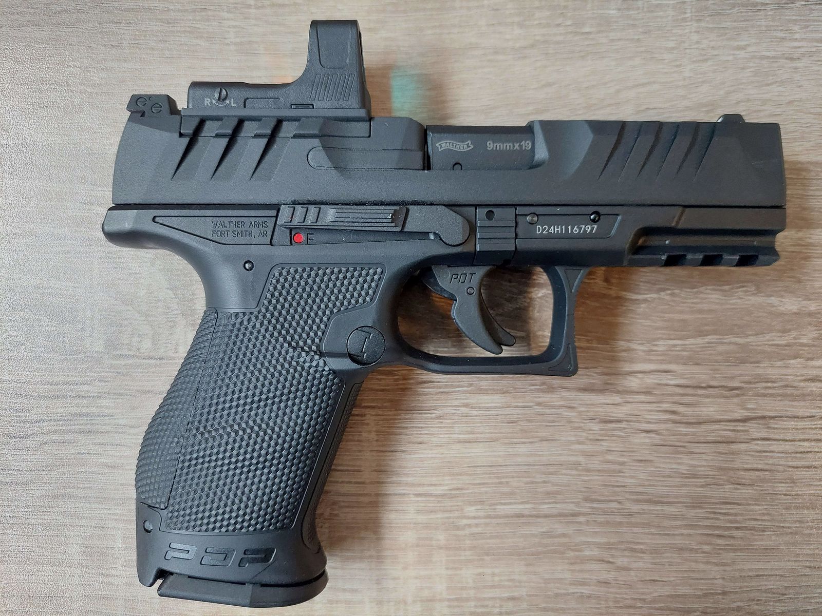 Walther PDP Compact 4" / CO2 Pistole