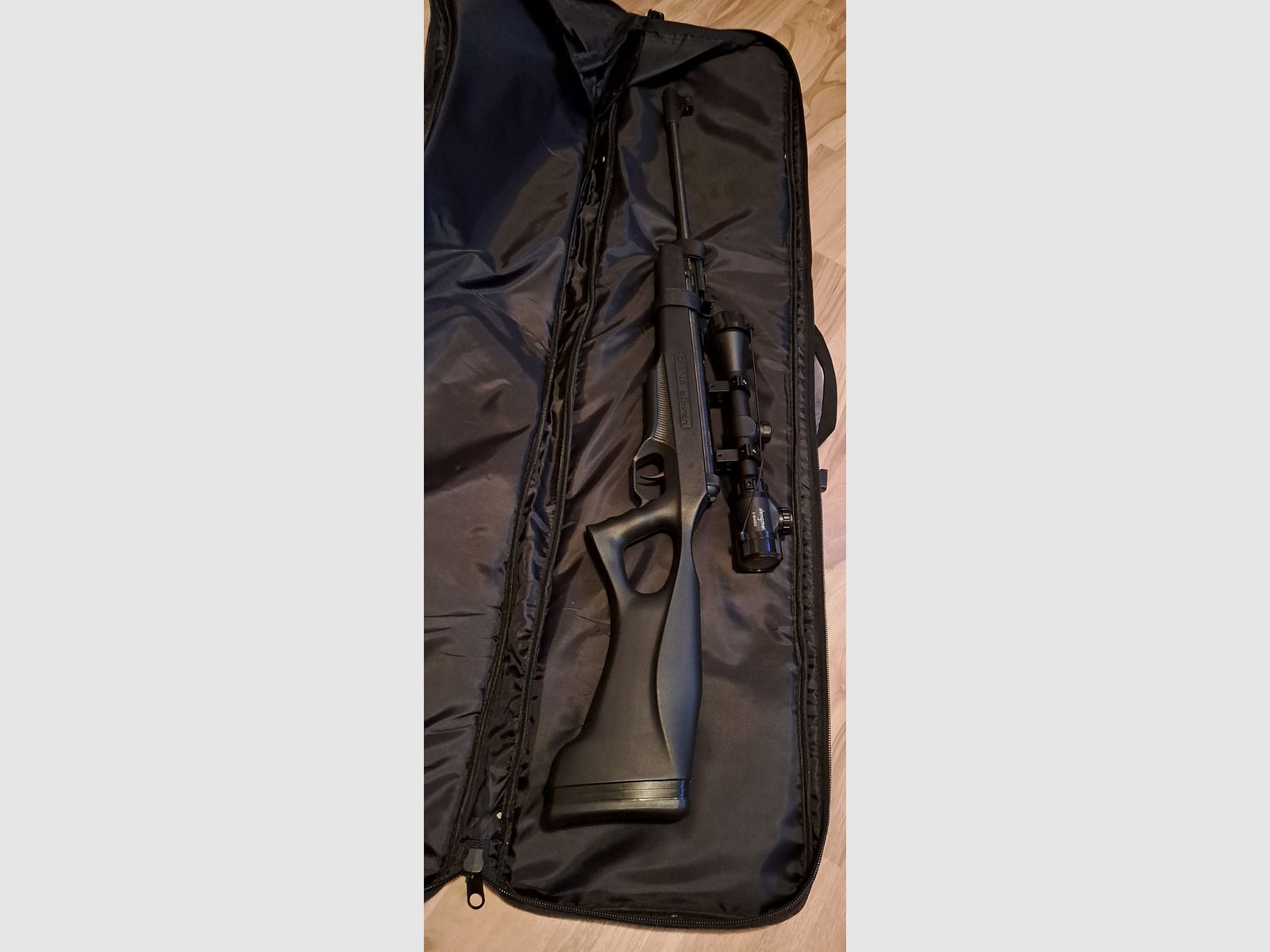 DIANA eleven with scope and very good bag.