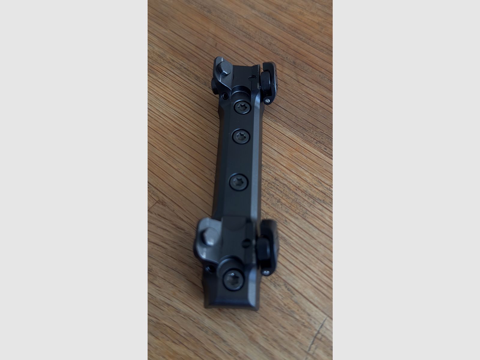 Henneberg SAMO montaż siodłowy Leica do Blaser R8