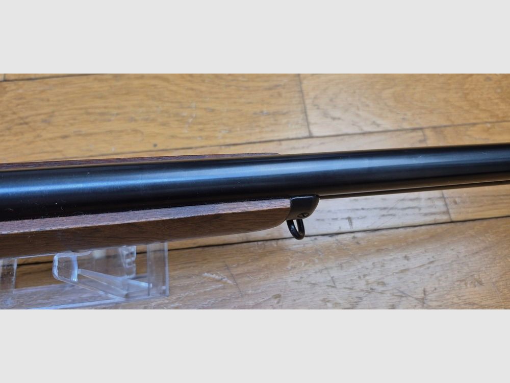 Très belle carabine à levier sous garde Marlin Golden 39A – Calibre 22LR – 10 coups + 1 en 22LR – Très belle fabrication « JM » de 1962 – démontable ou « Take-down » – Rayures micro-grooves – État mécanique et esthétique superbe – Montage acier avec lunette Monope X2.5 à réticule N°1 – Arme d&rsquo;amusement et petite chasse magnifique – TBE++, image 32 sur 47