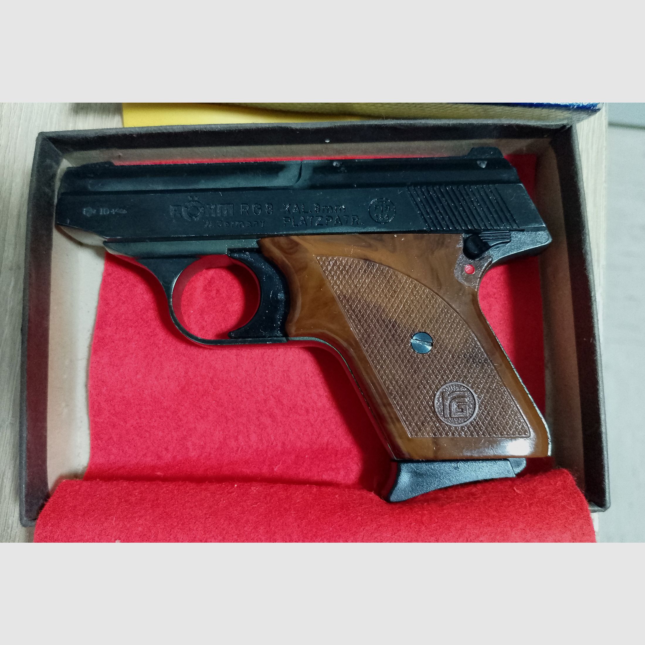 Seltene Röhm RG 8 im Kaliber 8 mm Knall/ PTB 154 mit OVP!