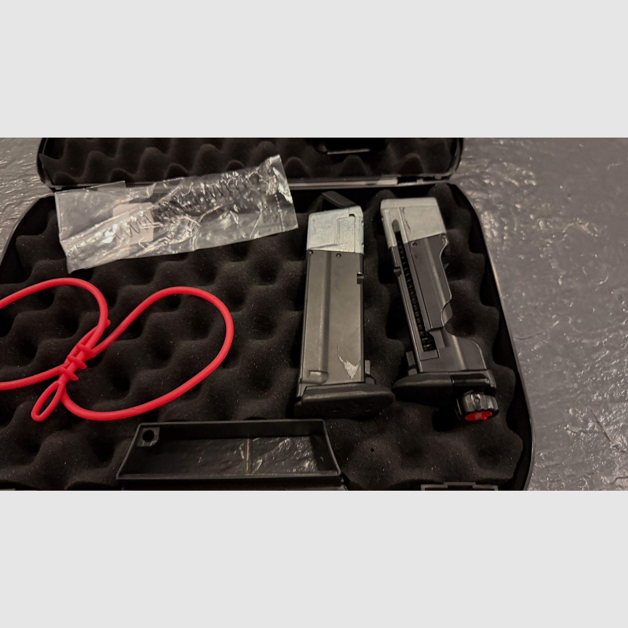 Walther PPQ M2 T4E RAM kal. .43 – w tym 2 magazynki – dobry stan