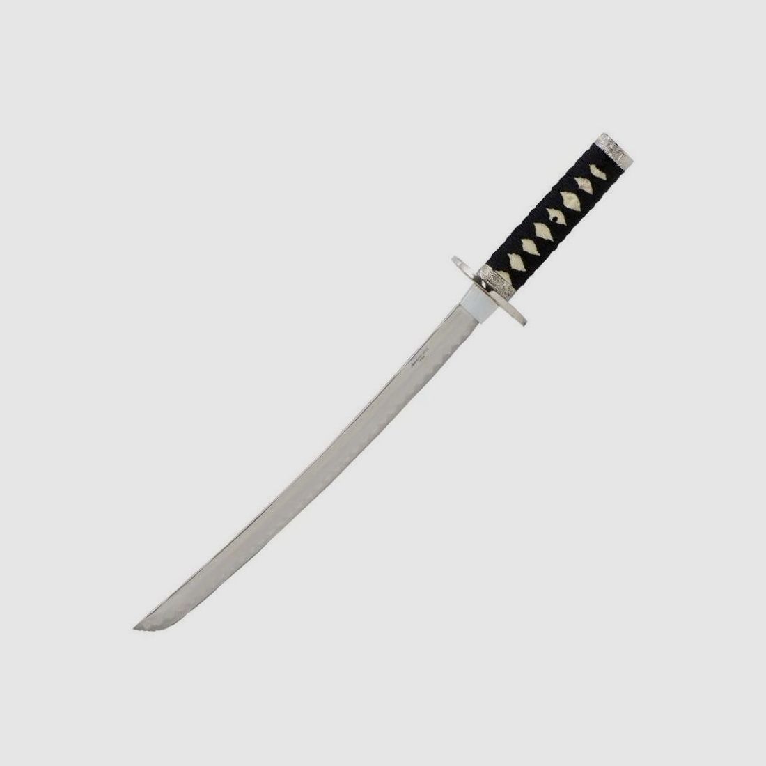 Samurai mit Silberdrachen kurz