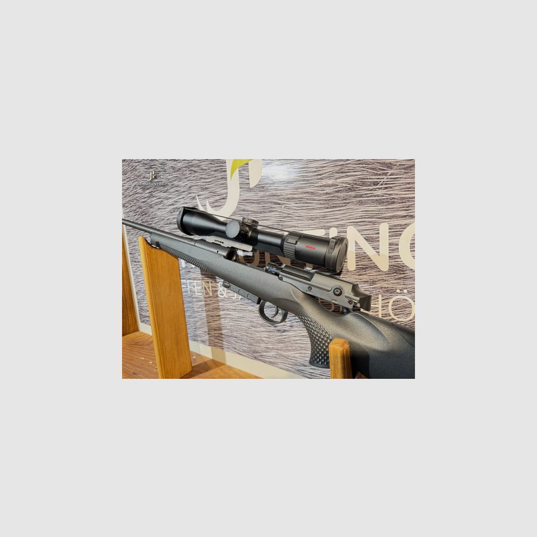 Mauser M25 Extreme; Minox RS4 2,5-10x50 S