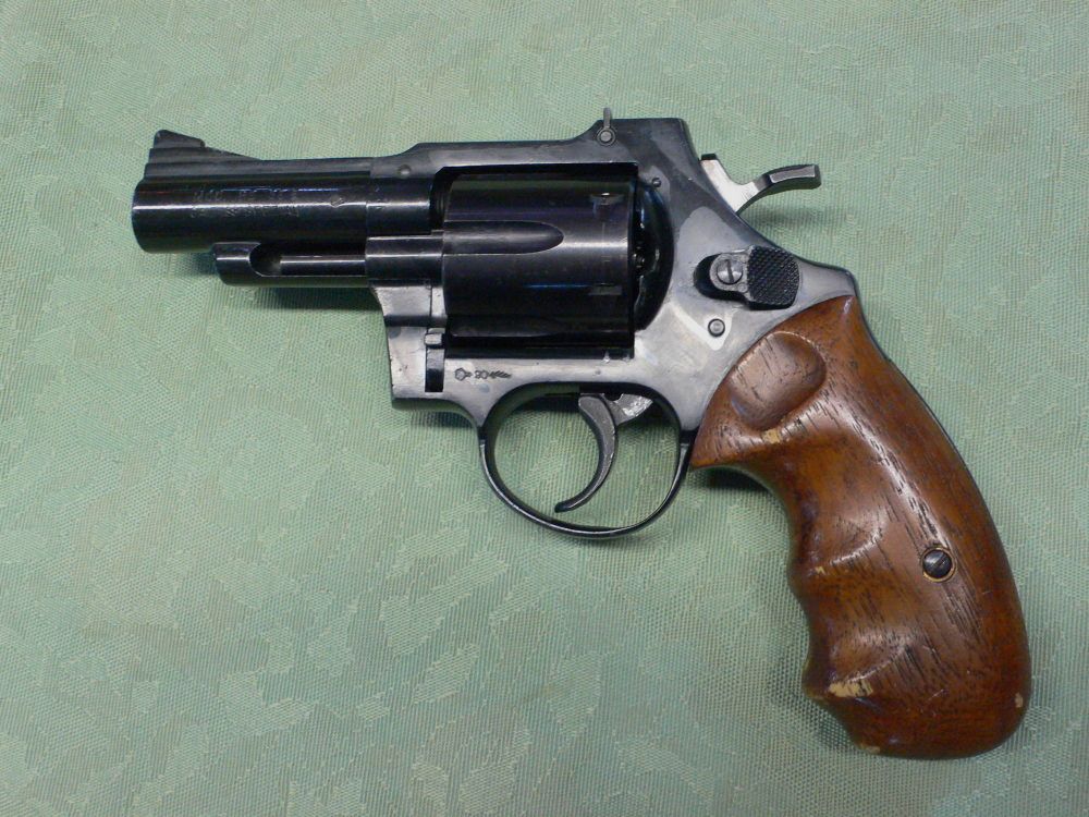 HS Sierra Sierra HS 38